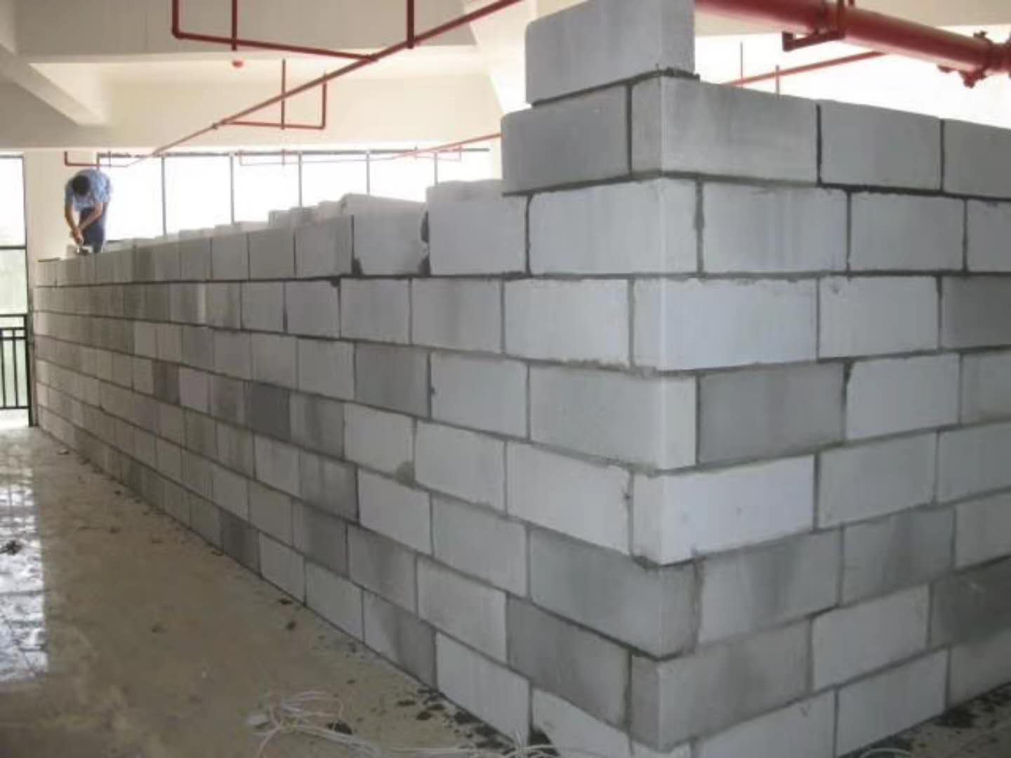 朔城蒸压加气混凝土砌块承重墙静力和抗震性能的研究